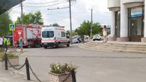 Chișinău: Un taxi s-a răsturnat, după ce s-a ciocnit cu un BMW