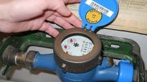 Cei care au plătit pentru contoare trebuie să primească compensații