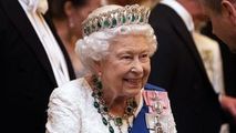 Elisabeta a II-a împlinește 95 de ani. De ce Regina are două aniversări