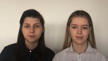 Două eleve din Moldova au câștigat 5.000 de dolari: Ce vor face cu banii