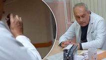 Martor: Un medic beat, filmat în timp ce fumează în spitalul din Drochia
