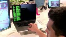 Rușii care sunt contra lui Putin, prinși cu inteligența artificială