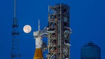 Patru astronauți vor ajunge pe o orbită în jurul Lunii în noiembrie 2024