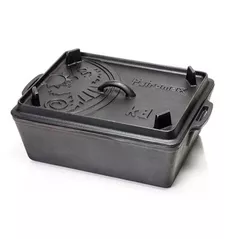 Ceaun grătar Petromax Loaf Pan 5,5L cu capac si fund plat, fonta