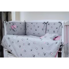 Lenjerie de pat pentru copii PernaMea Set lenjerie 8 piese Baby Panda Roz (PM.100262/1)