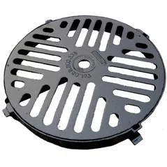 Аксессуар для дома Uniplast 16013 Сapac rotund ventilat din fonta cu rama D.520 B125 (450x520x20 mm)