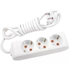 Prelungitor electric Viko 114303 3 гнезда c/з 3м (16A)