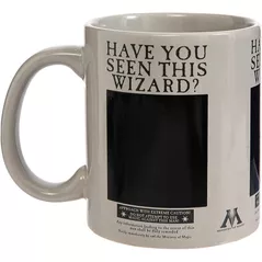 Cană Pyramid International SCMG25012 HARRY POTTER (WANTED SIRIUS) HEAT CHANGE MUG