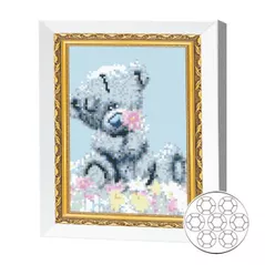 Картина по номерам Art Gallery JS27605 Mozaic cu diamante 20x30cm Ursulet de plus cu o floare