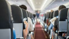 O femeie cere despăgubiri companiei aeriene, după ce un pasager a murit