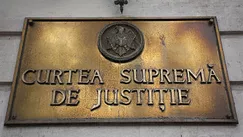Mașina de serviciu a Președintelui CA Bălți, parcată în fața CSJ