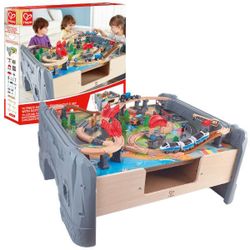 купить Игрушка Hape E3766 Деревянная железная дорога с локомотивом и аксессуарами, 70 шт. в Кишинёве 