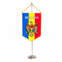 Вымпел атласный 2-х сторонний на металлическом флагштоке - Герб Молдовы