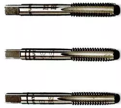 cumpără Set de tubulare, bite, duze Wurth 00639 4 Набор метчиков M4 х 0,7мм, 3шт în Chișinău 