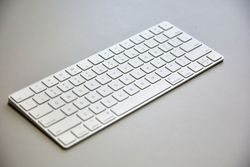 Apple Magic Keyboard 2 White (B)