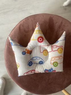Подушечка корона с машинками
