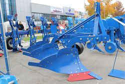 Навесной плуг PU-3