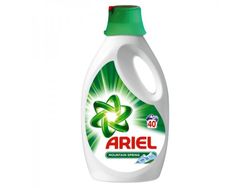 Ariel Detergent Lichid Mountain Spring, 2.2L