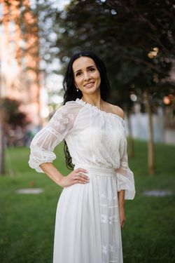 Платья