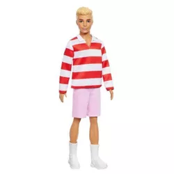 купить Кукла Barbie HYV01 Ken Fashionist cu părul blond și tricou în dungi в Кишинёве 