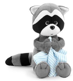 купить Мягкая игрушка Orange Toys OS616/20 Denny the Raccoon with towel 20cm в Кишинёве 