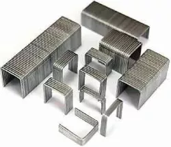 купить Набор головок, бит, насадок Villager 019092 Скобы для пневмостеплера 40 мм 1,25 x 1,0 мм, 1000 шт. в Кишинёве 