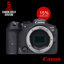 Canon R7 Body