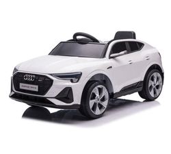 cumpără Mașină electrică pentru copii Baby Mix 51218 AUDI Q4 e-tron Sportback белый în Chișinău 