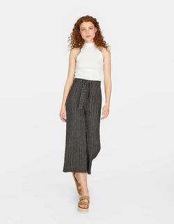 Брюки Stradivarius Черный в полоску 1103/450/001