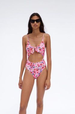 Аксессуар ZARA Розовый в цветочек 0594/085/620