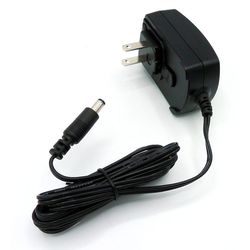 Snom Power adapter, PSAC10R-050(TE)-R, Clips EU,US ;IN:90-264 VAC,OUT:5 VDC/10W
