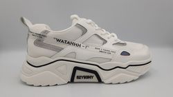 SOPRA White Black