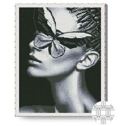 купить Картина по номерам Art Gallery QB206050 Mozaic cu diamante patrate 40x50cm Fluturele si profilul fetei в Кишинёве 
