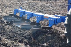 Плуг пятикорпусный навесной PLN - 5