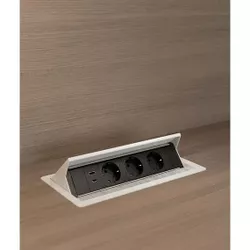 купить Розетка электрическая ASA Plastici 060.31F.00508 Versanet 3 sockets F+ 1 USB 5V (A+C) Matt white в Кишинёве 