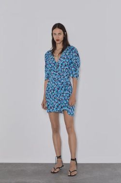 Платье ZARA Синий в цветочек 7728/030/800