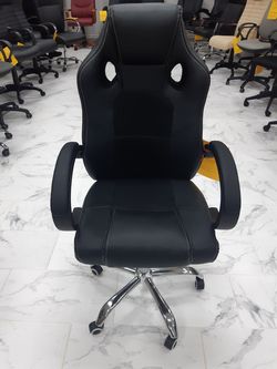 Игровое кресло CX 6207 черное