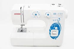 Sewing Machine JANOME S-17