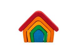 Marc Toys деревянная игрушка радужныи домик