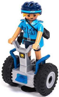 купить Игрушка Playmobil PM6877 Policewoman with Balance Racer в Кишинёве 