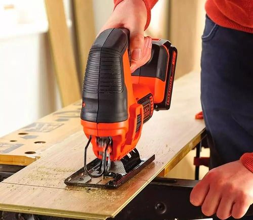 купить Электролобзик Black&Decker BDCJS18N-XJ (fara ac-tor) в Кишинёве 