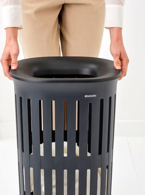 cumpără Coș pentru rufe Brabantia 24 46 67 Collect-It 55L, Black în Chișinău 