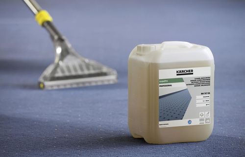 купить Аксессуар для мойки Karcher 6.295-198.0 Detergent CarpetPro Cleaner RM 767 в Кишинёве 