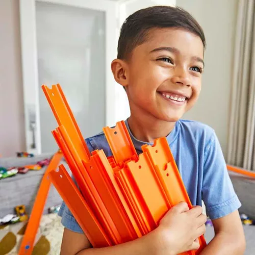 cumpără Mașină Hot Wheels BHT77 Набор дополнительных дорожек трека с базовой машинкой în Chișinău 