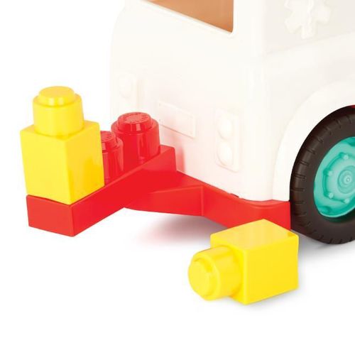 купить Машина Battat BT5003Z Ambulanta, 2012D в Кишинёве 