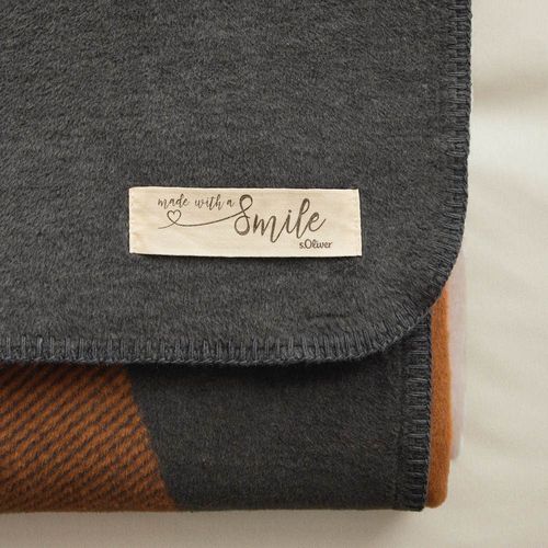 купить Домашний текстиль s.Oliver 2597/830 Jacquard Decke Dark grey/curry в Кишинёве 