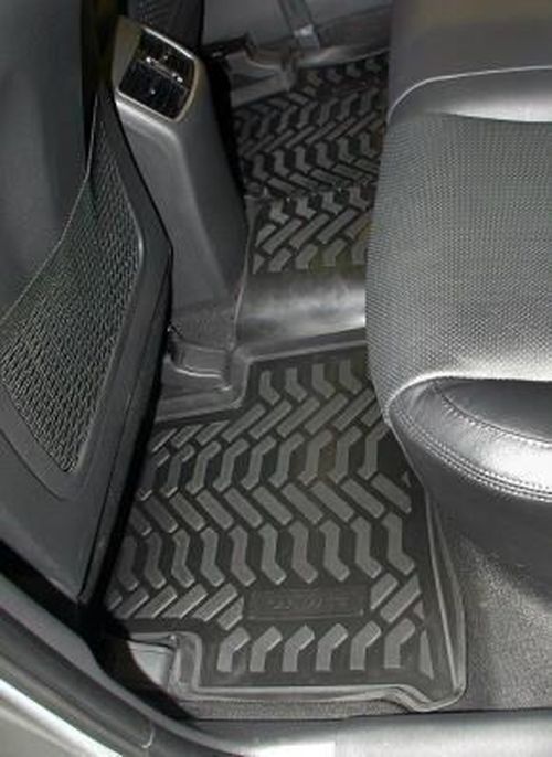 купить Коврик для автомобиля Aileron 60614 Hyundai Tucson (2015-) в Кишинёве 