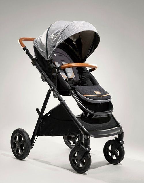 Carucior multifunctional Joie Aeria Signature Carbon 