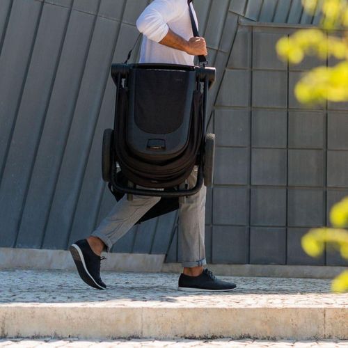 купить Детская коляска Joolz 900260 Hub+ compact, Brilliant Black в Кишинёве 