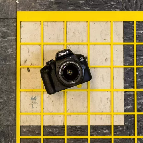 купить Фотоаппарат зеркальный Canon EOS 4000D 18-55 DC III (3011C004) в Кишинёве 